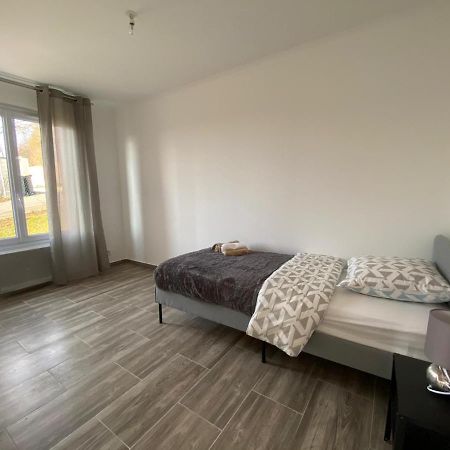 Maison Entiere Avec Jardin Et Une Belle Vue Evreux Ngoại thất bức ảnh